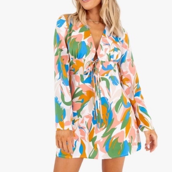 NWT Kittenish Stand Out Printed Mini Dress - Picture 1 of 2